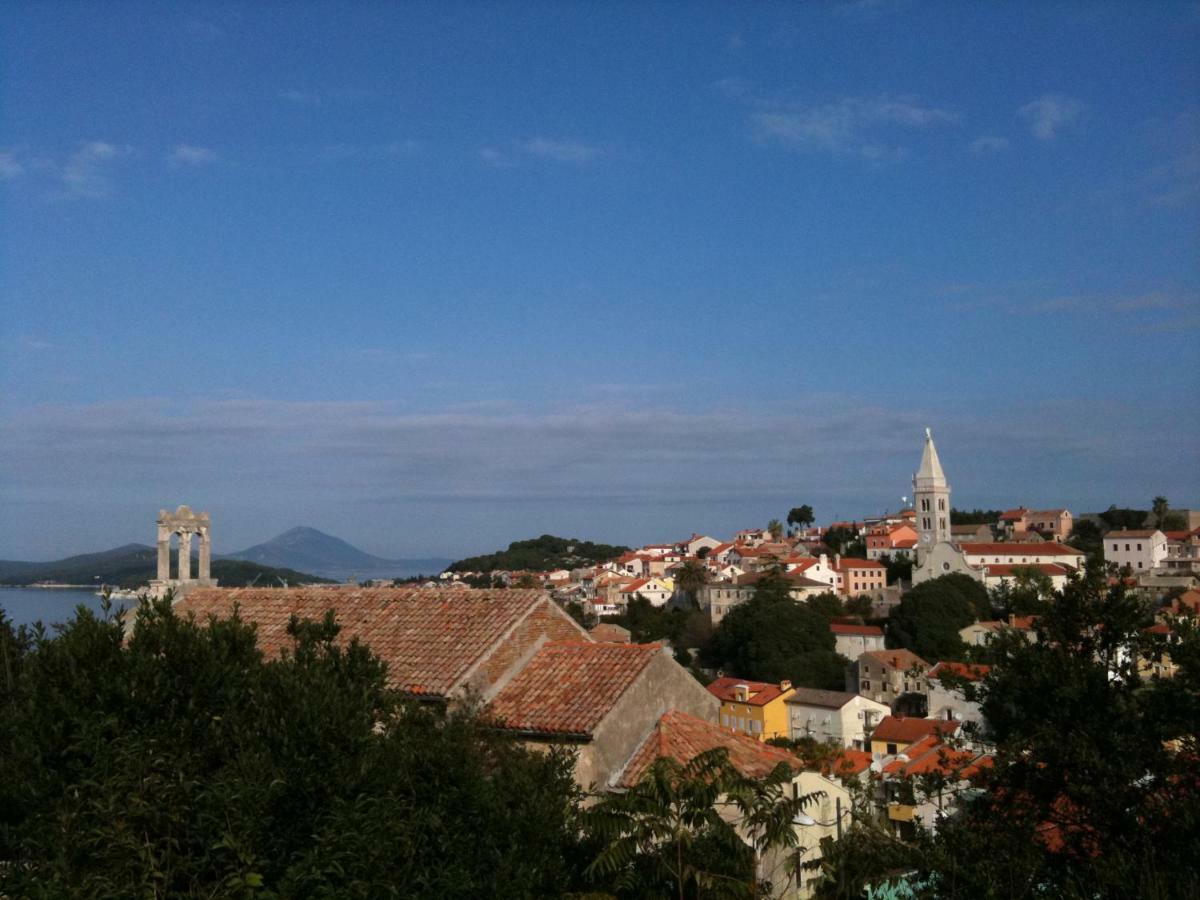 Apartman Di Mali Losinj Bagian luar foto